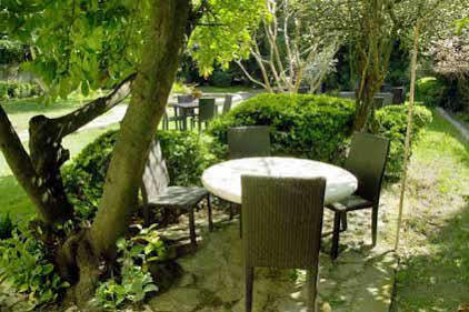 A Propos- Et Bed & Breakfast
